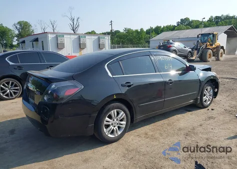 2012 Nissan Altima 2.5 S z USA, uszkodzony, nr VIN 1N4AL2AP5CN566106